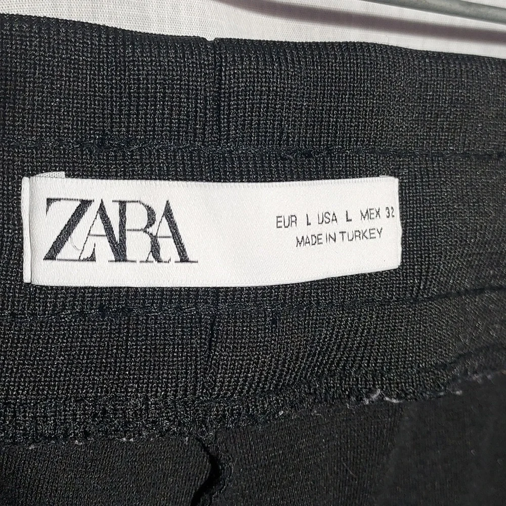 Zara man solid